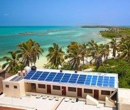 Paneles solares (celdas) (Equipos elctricos y suministros), en Cancun, 			QUINTANA ROO